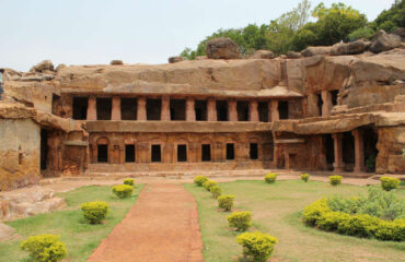 Khandagiri & Udayagiri caves